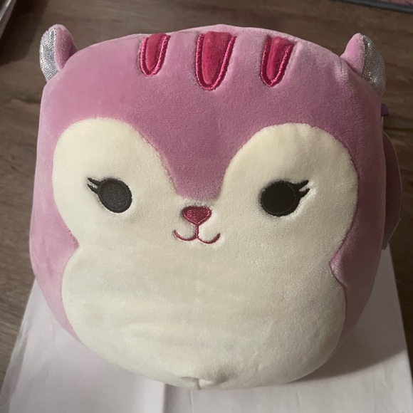 NWT Allina Pink Squirrel 8” Squishmallow Toy w/Fluffy Tail - Picture 1 of 4